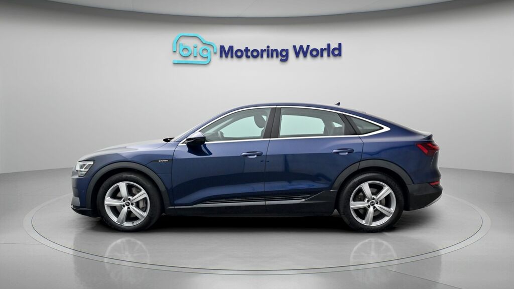 Audi E-tron Technik Blue #4