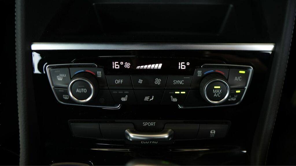 BMW 2 Series Active Tourer 225Xe M Sport Premium White #12