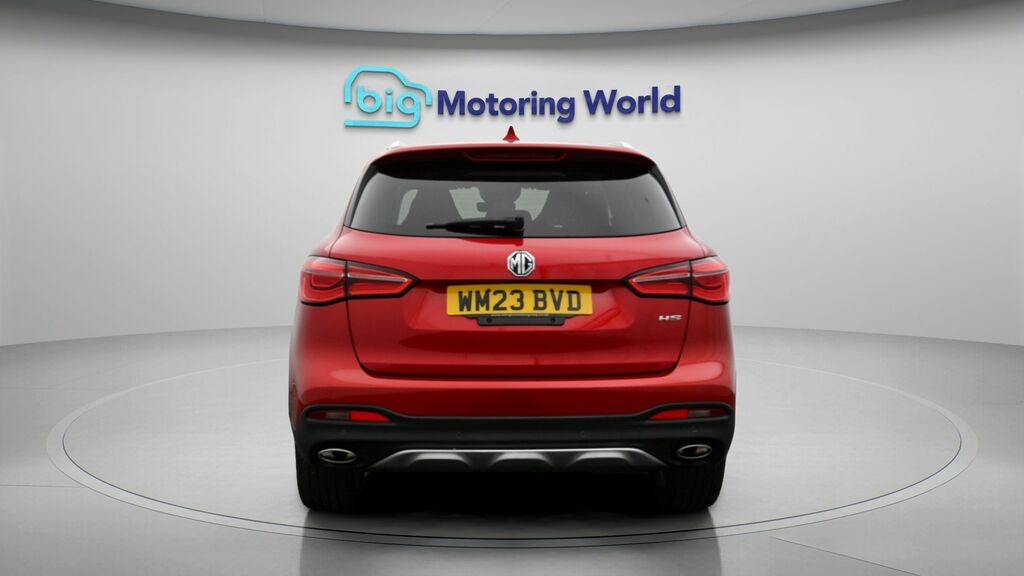 MG HS Exclusive WM23BVD Red #6