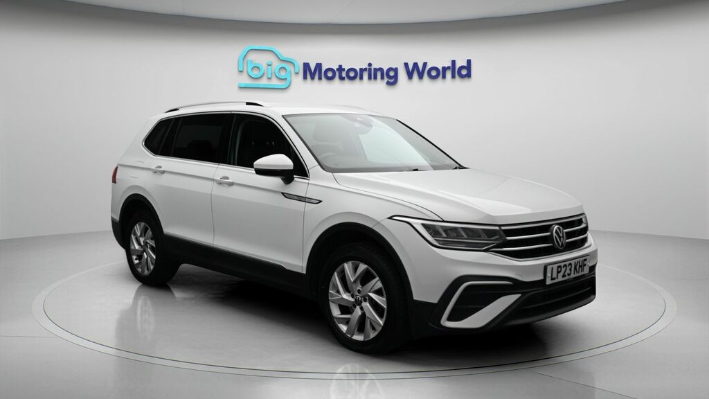 Volkswagen Tiguan Allspace Life White