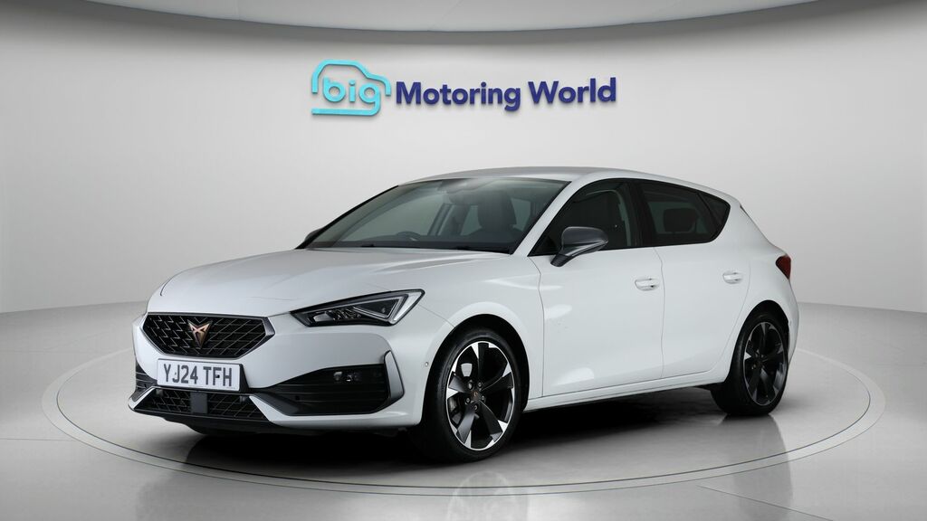 Cupra Leon V1 White #3