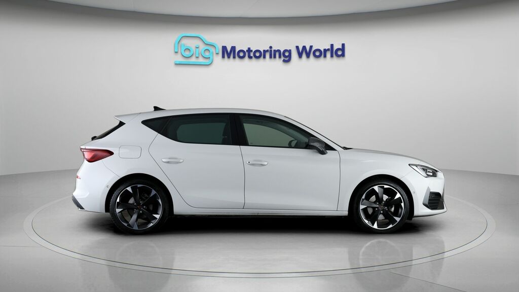 Cupra Leon 1.5 Tsi V1 Black #8
