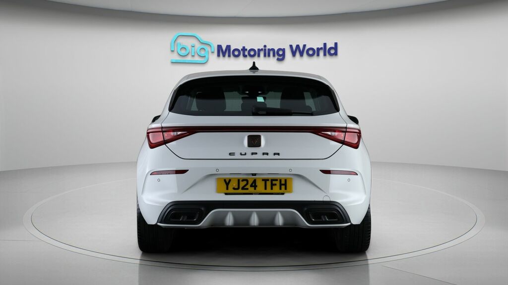 Cupra Leon V1 White #6
