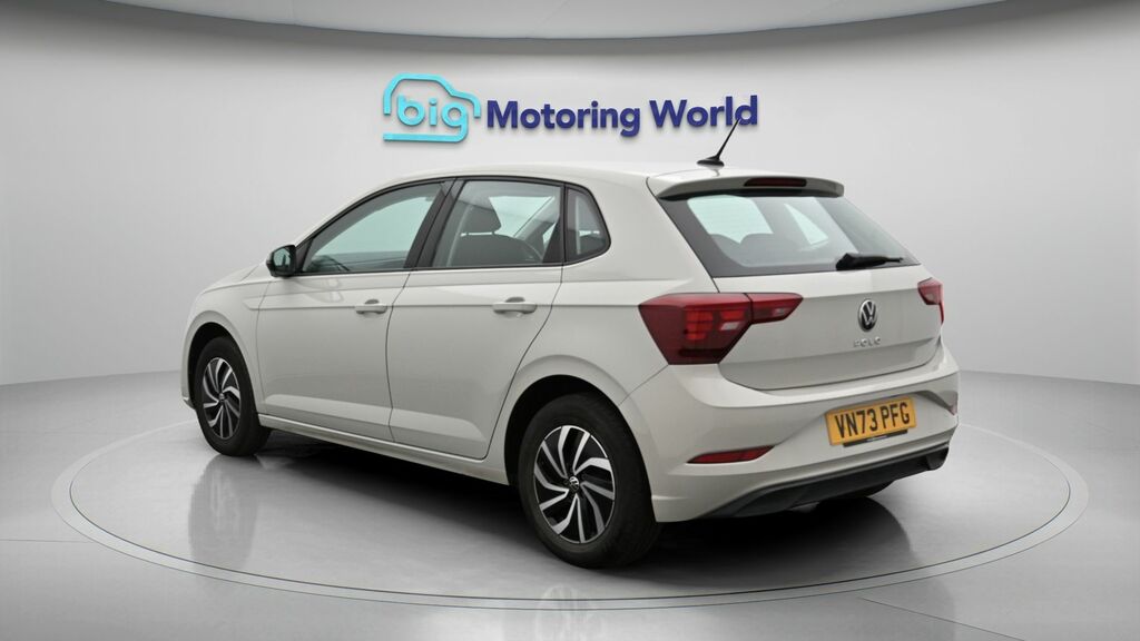 Volkswagen Polo Life VN73PFG Grey #5