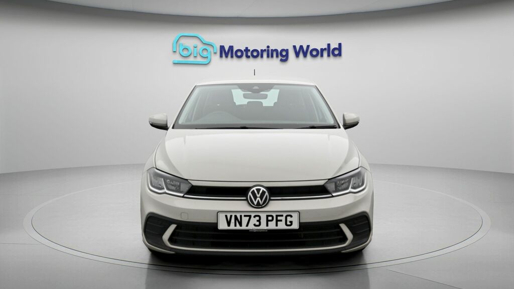 Volkswagen Polo Life VN73PFG Grey #2