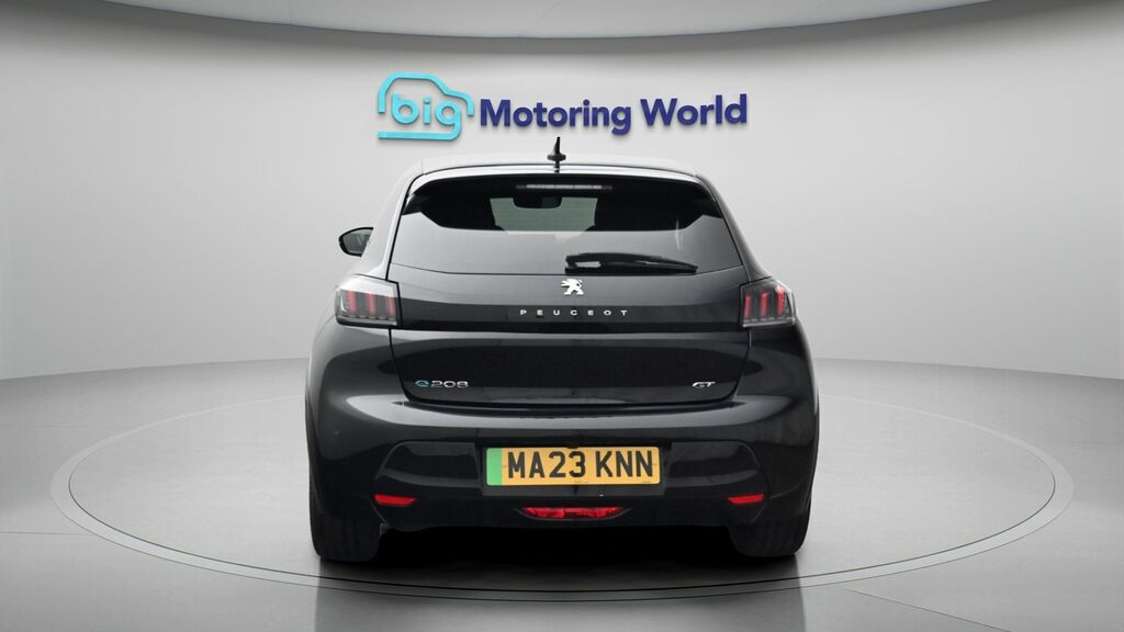 Peugeot e-208 Gt Black #6