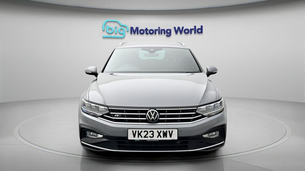 Volkswagen Passat R-line Grey #2
