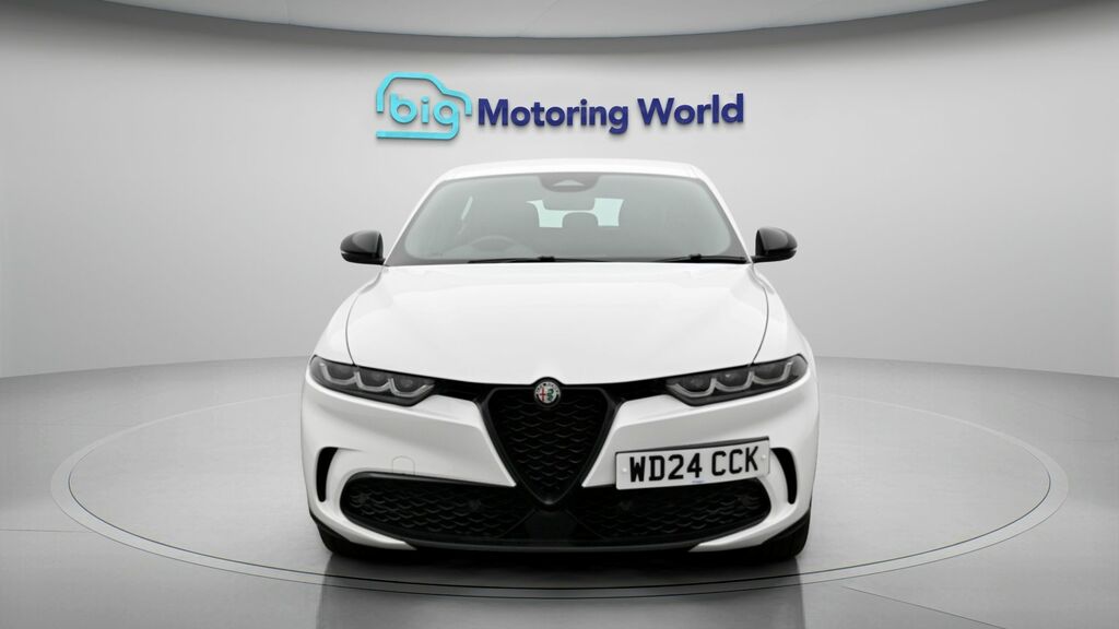 Alfa Romeo Tonale Sprint White #2