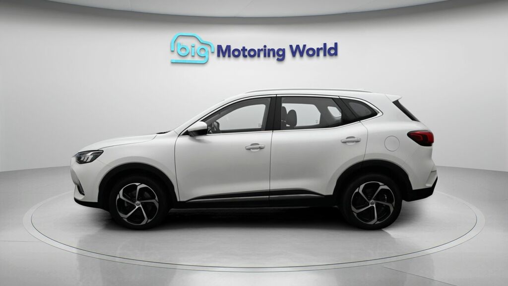 MG HS Se AF24JGZ White #4