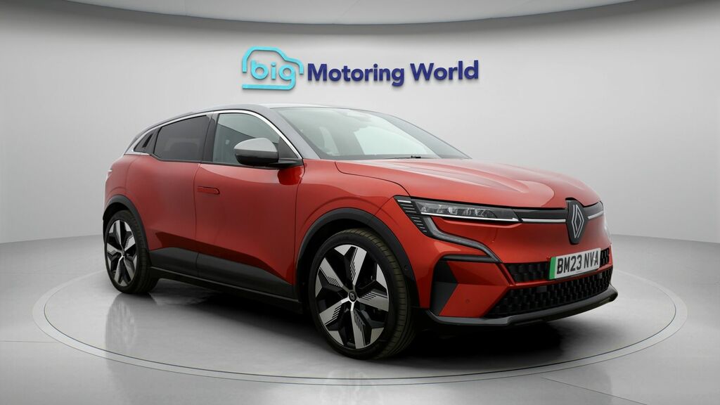 Renault Megane E-Tech Techno Red