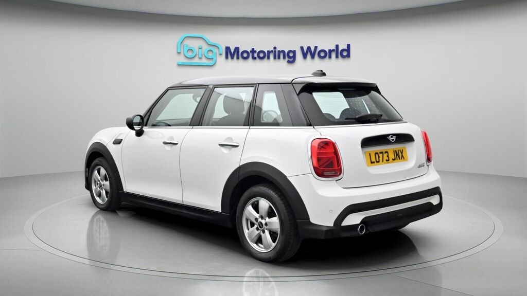 Mini Hatch Cooper Classic LO73JNX White #5