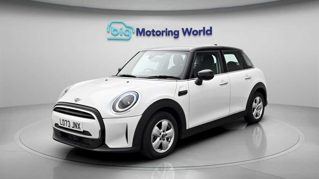 Mini Hatch Cooper Classic LO73JNX White #3
