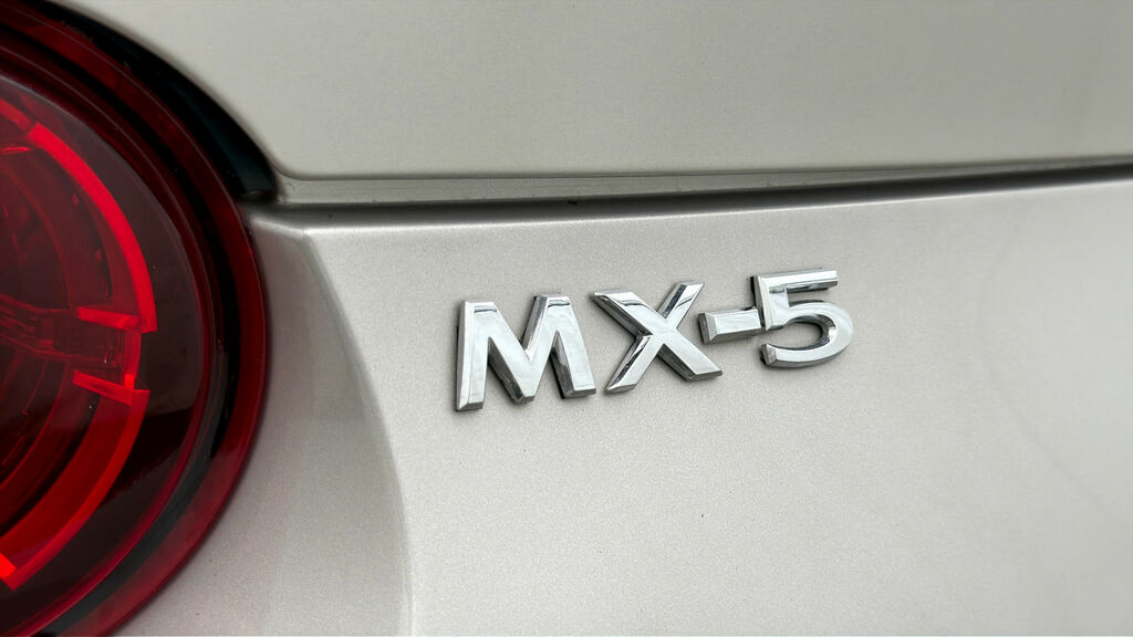 Mazda MX-5 Convertible 2.0 Skyactiv-g Homura 202373 Red #19