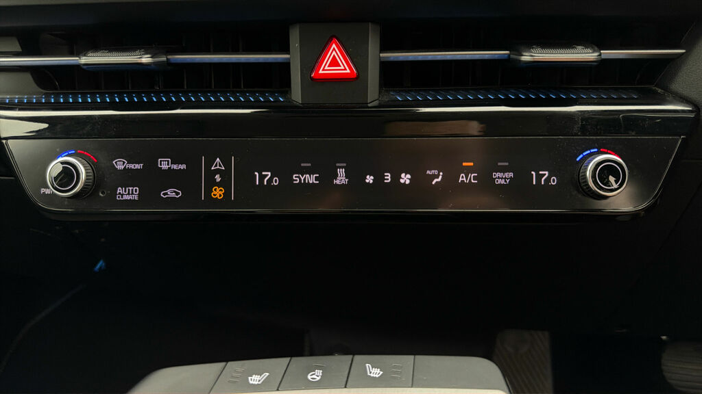 Kia EV6 166Kw Air 77.4Kwh Red #11
