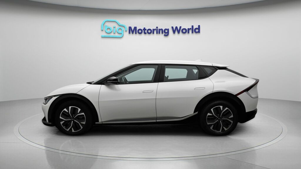 Kia EV6 Air White #4