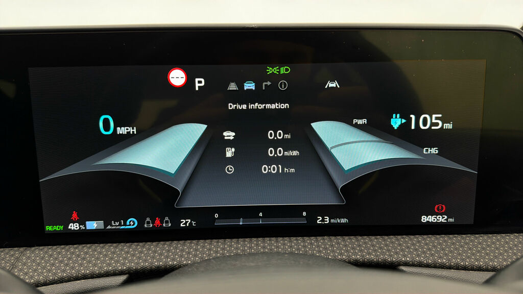 Kia EV6 166Kw Air 77.4Kwh Red #24