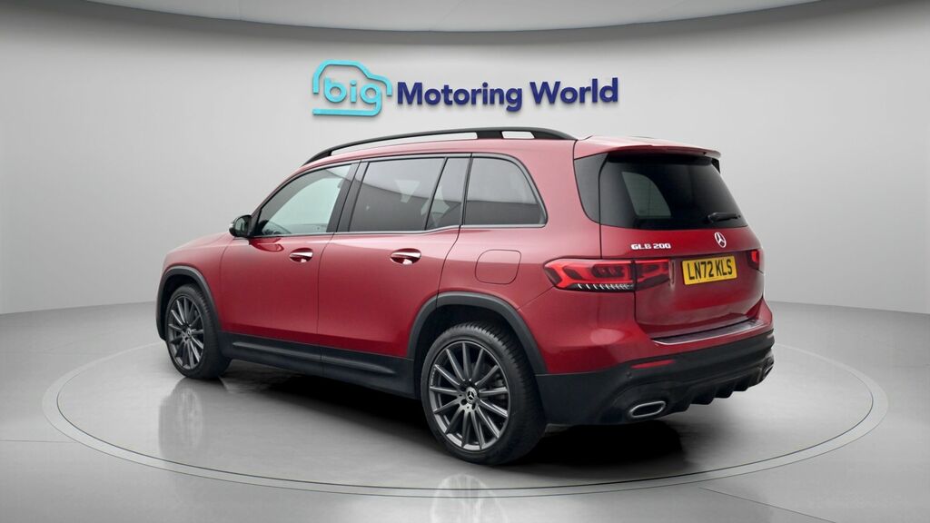 Mercedes-Benz GLB Class Amg Line Night Edition Red #5