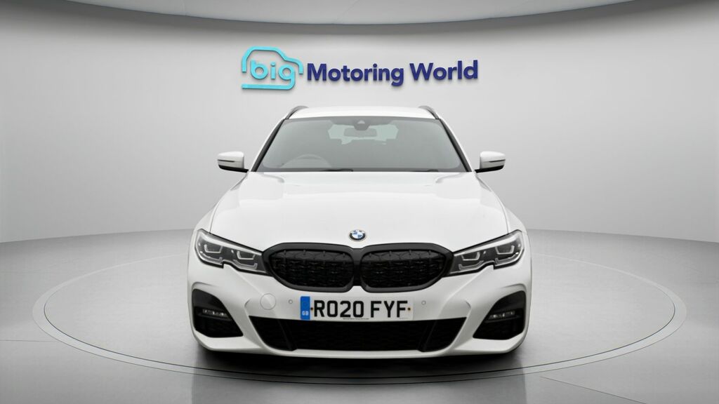 BMW 3 Series M Sport RO20FYF White #2