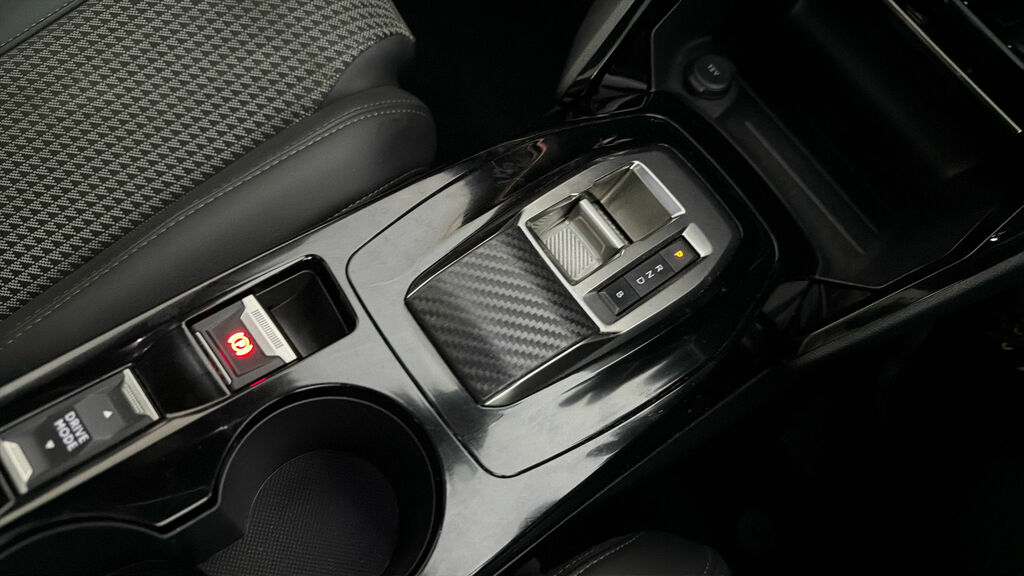 Peugeot e-2008 2008 Allure Premium Ev Grey #26