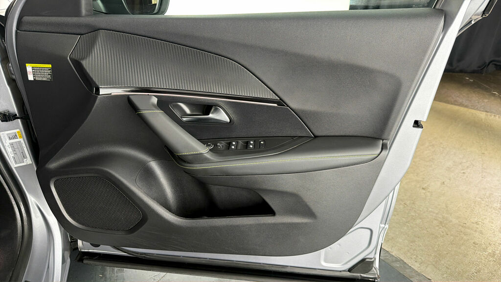 Peugeot e-2008 2008 Allure Premium Ev Grey #14
