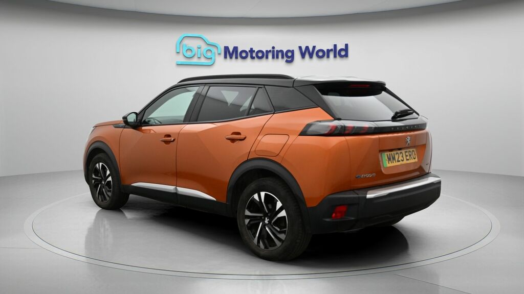 Peugeot e-2008 Gt Orange #5