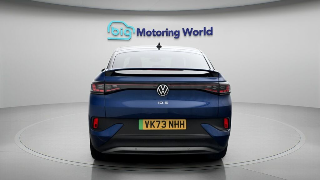 Volkswagen ID.5 Tech Blue #6
