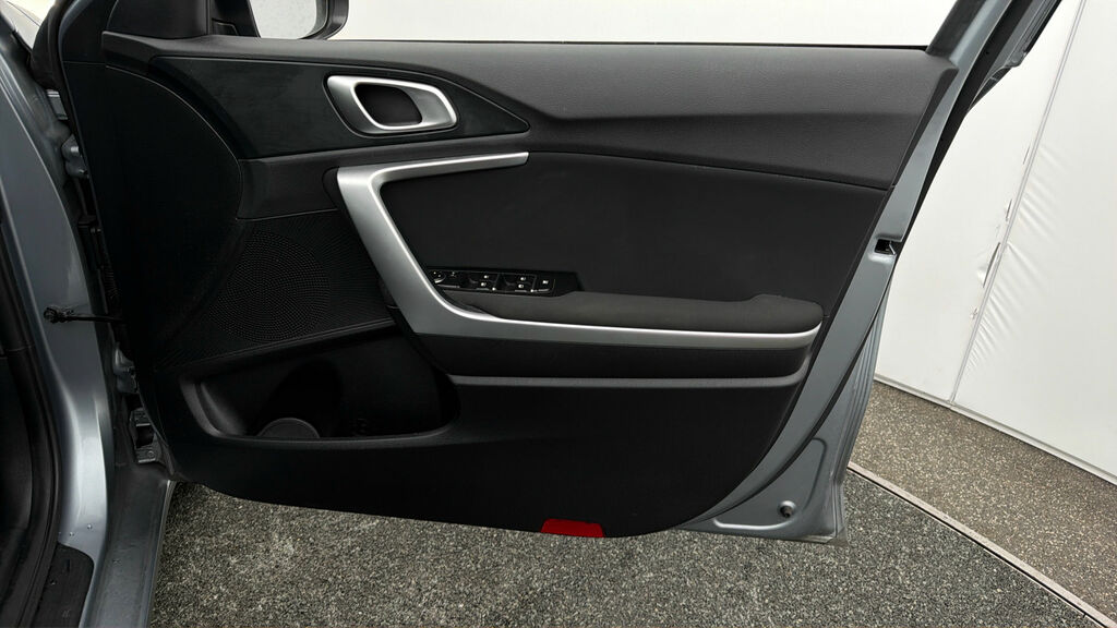Kia Ceed 2 Silver #6