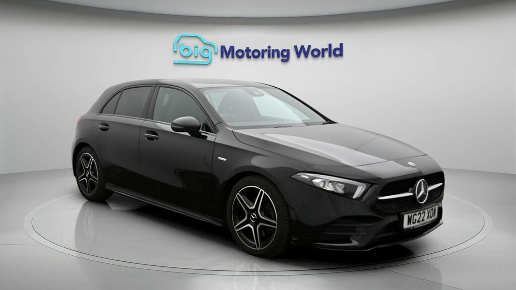 Mercedes-Benz A Class Amg Line Edition Black