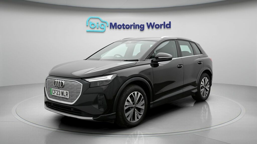 Audi Q4 E Tron Sport Black #3