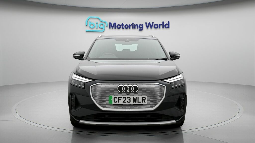 Audi Q4 E Tron Sport Black #2