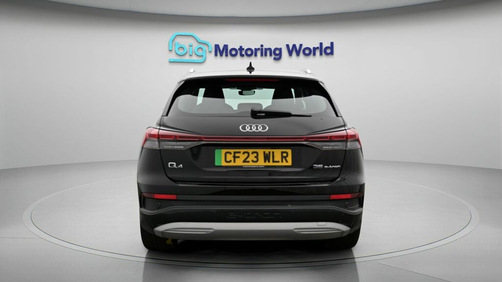 Audi Q4 E Tron Sport Black #6