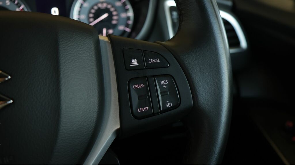 Suzuki S Cross Motion Mhev 1.4 White #22