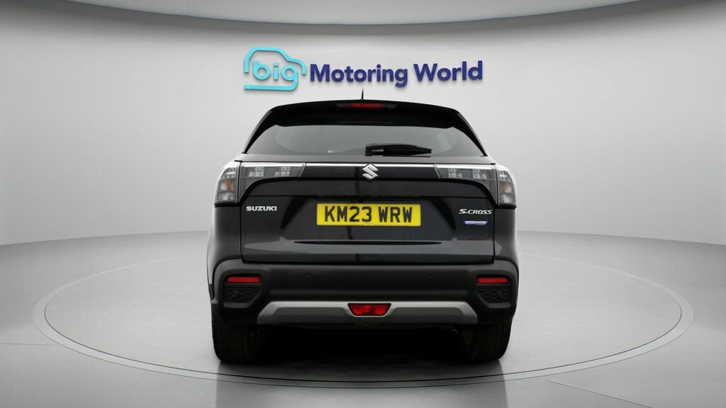 Suzuki S Cross Motion Black #6