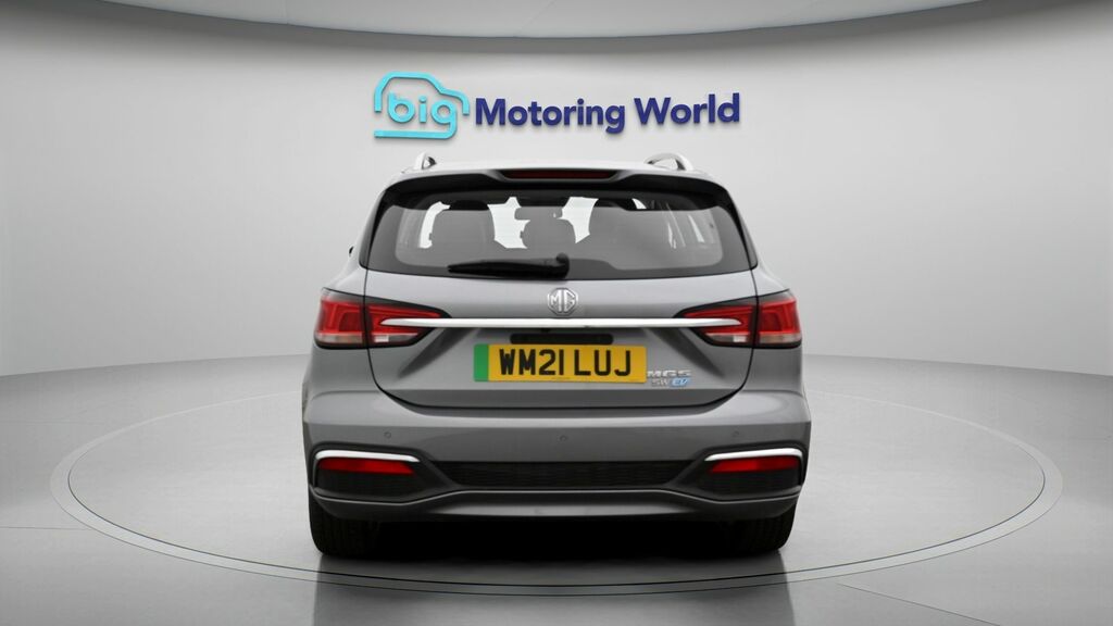MG MG5 Exclusive Silver #6