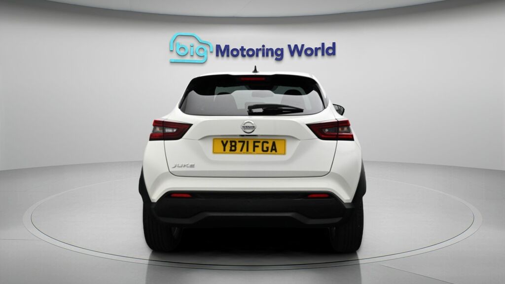 Nissan Juke N-connecta YB71FGA White #6