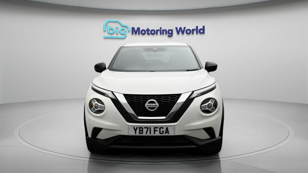 Nissan Juke N-connecta YB71FGA White #2
