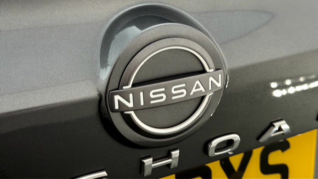 Nissan Qashqai N-connecta Black #19