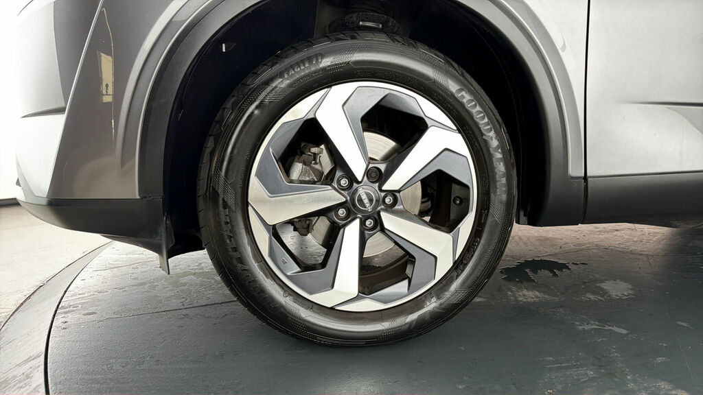 Nissan Qashqai N-connecta Black #17