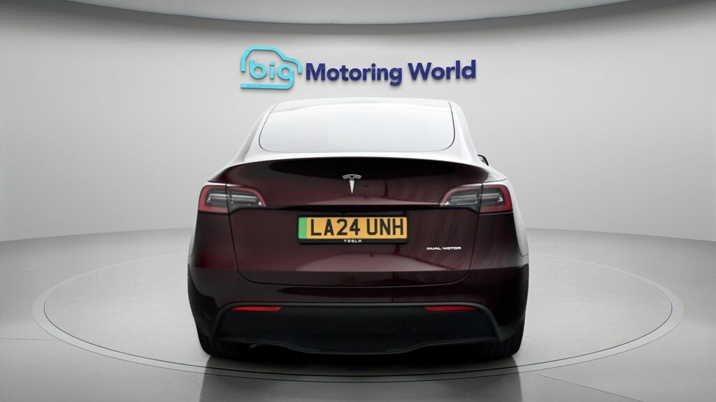 Tesla Model Y Long Range LA24UNH Red #6