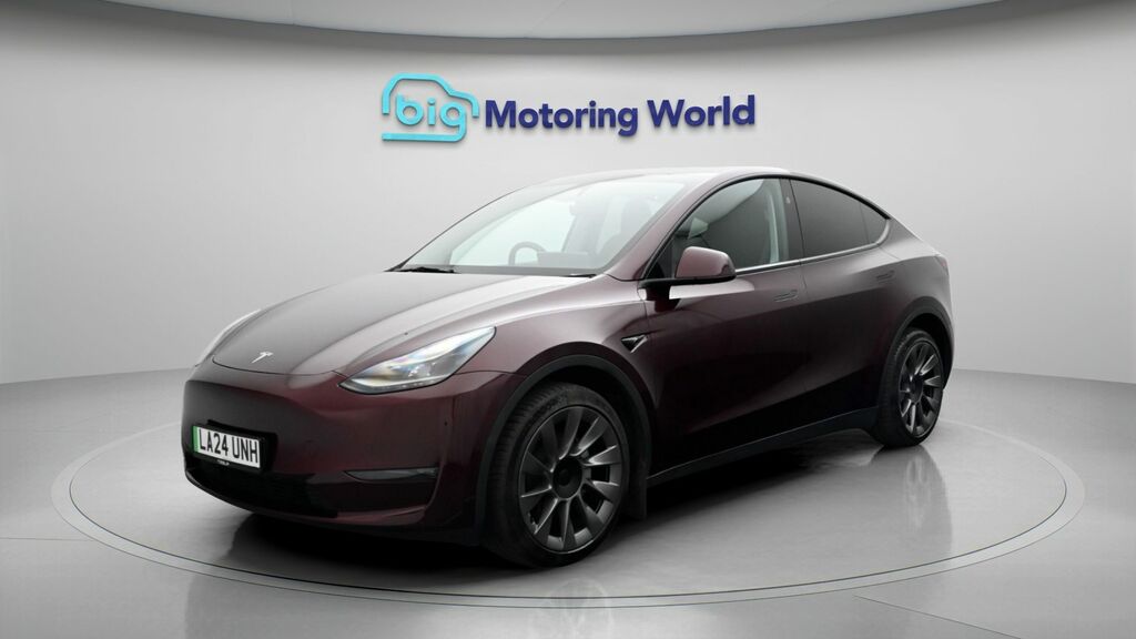 Tesla Model Y Long Range LA24UNH Red #3
