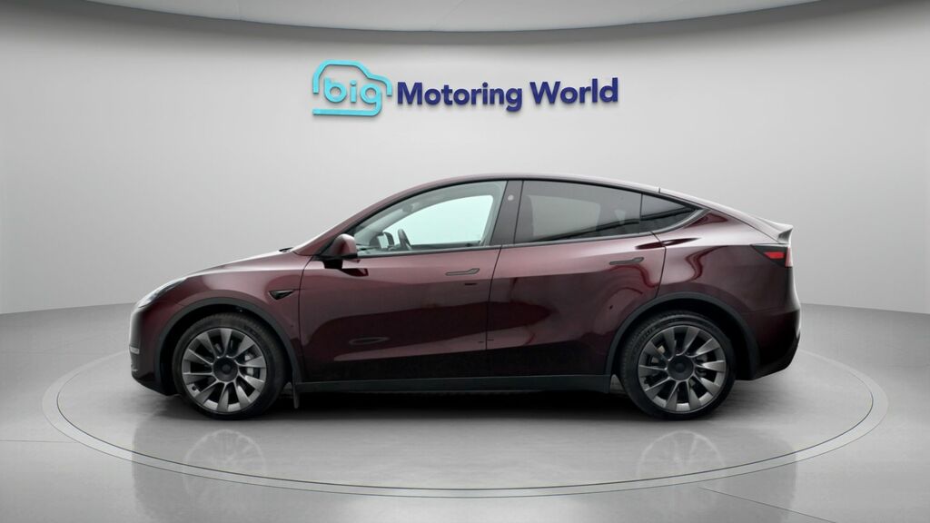 Tesla Model Y Long Range LA24UNH Red #4