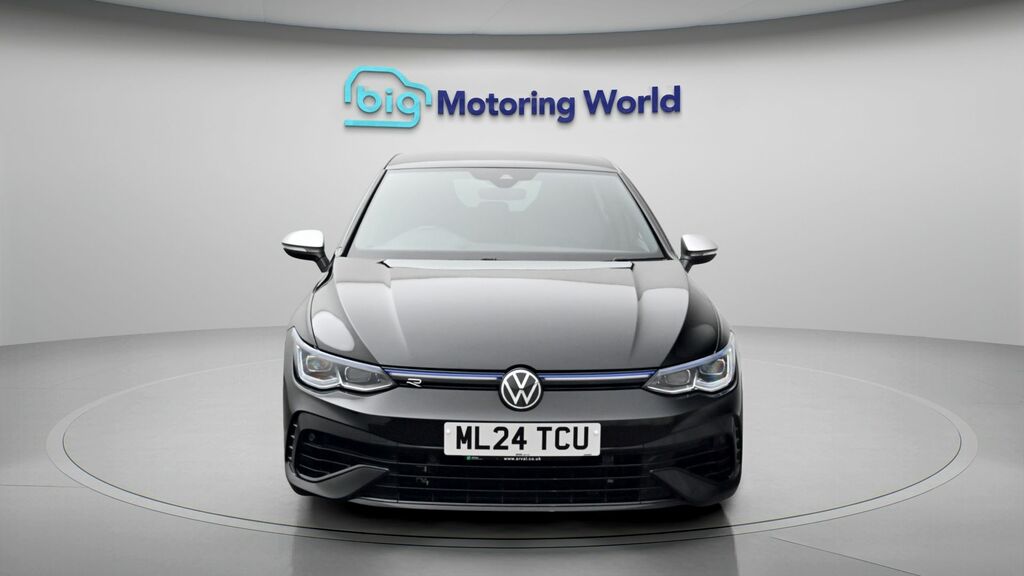 Volkswagen Golf R Black #2