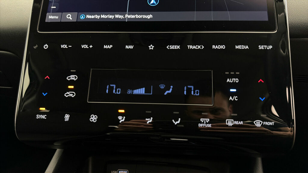 Hyundai Tucson Se Connect Grey #11