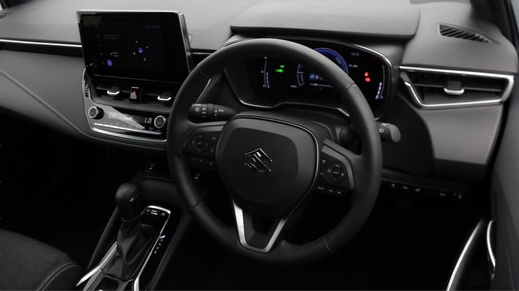 Suzuki Swace Motion Hev Cvt Silver #9