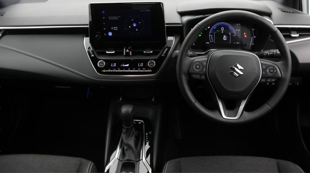 Suzuki Swace Motion Hev Cvt Silver #13