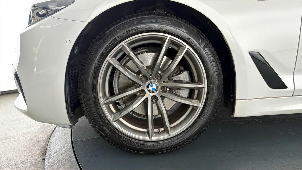 BMW 5 Series 530D M Sport Grey #17