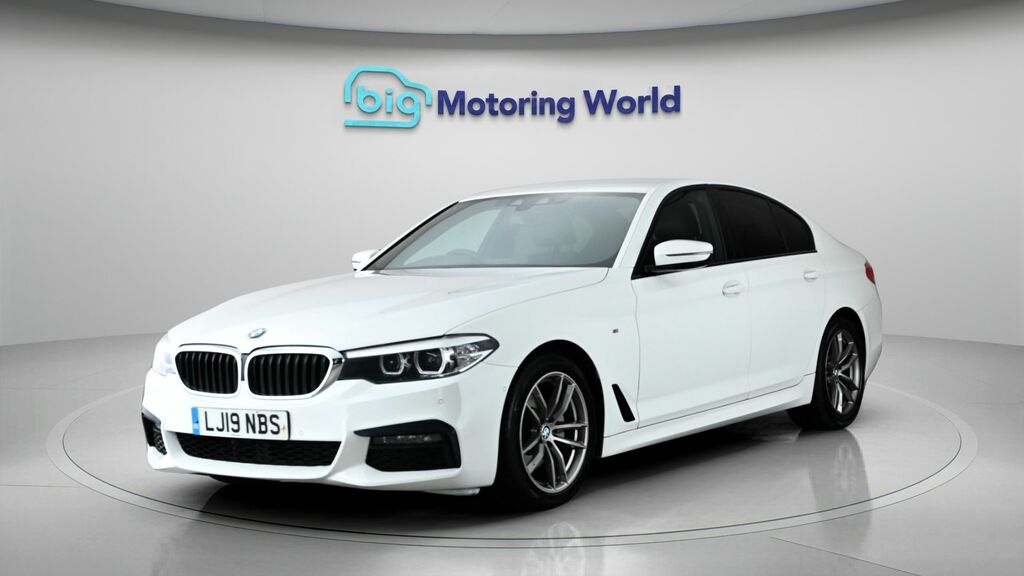 BMW 5 Series M Sport White #3