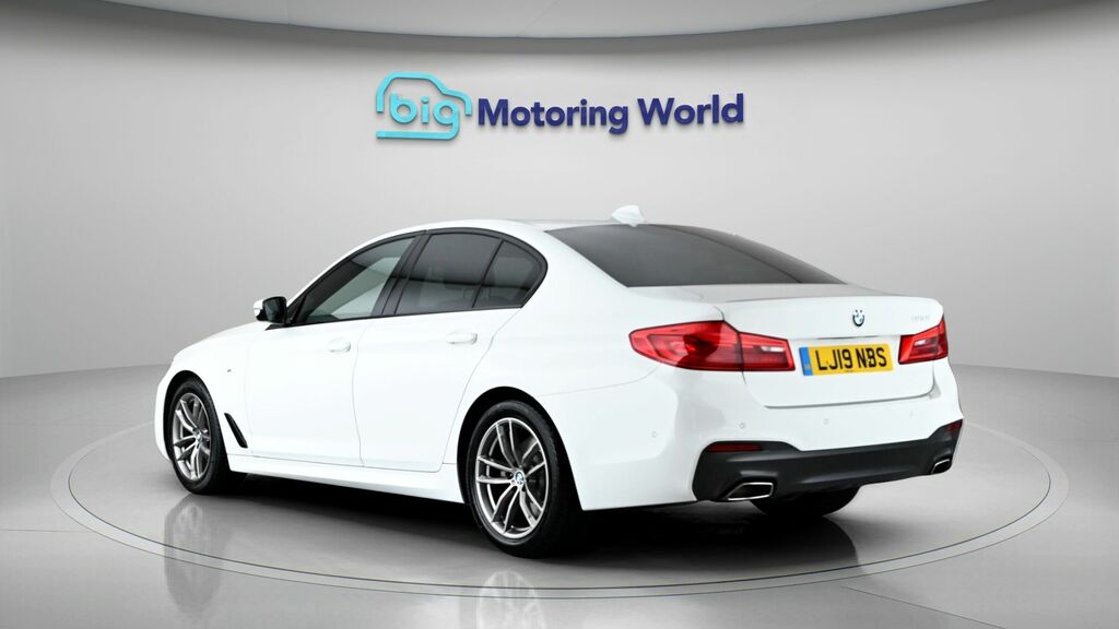 BMW 5 Series M Sport White #5