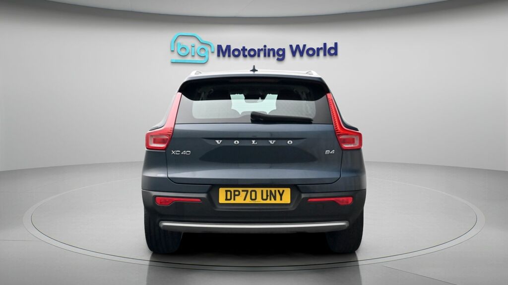 Volvo XC40 Inscription Pro Blue #6