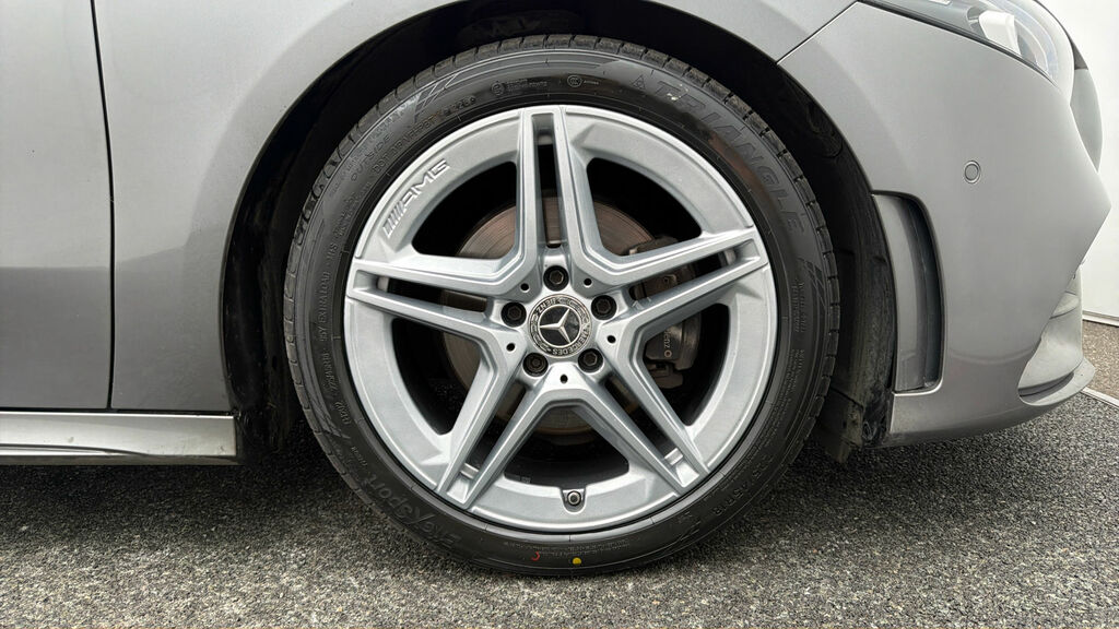 Mercedes-Benz A Class 1.5 A 180 D Amg Line 114 Bhp Black #17